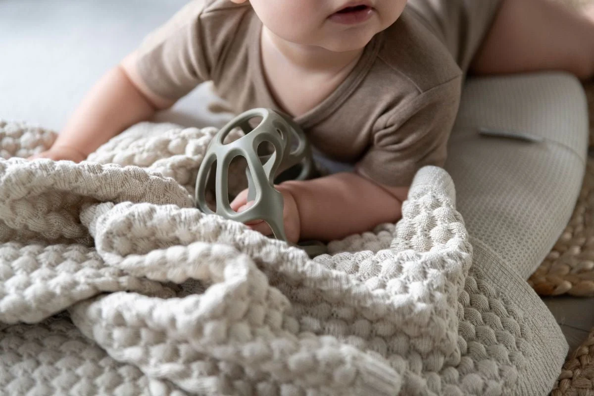 Baby's Only Speelbal Urban Green - Image 9
