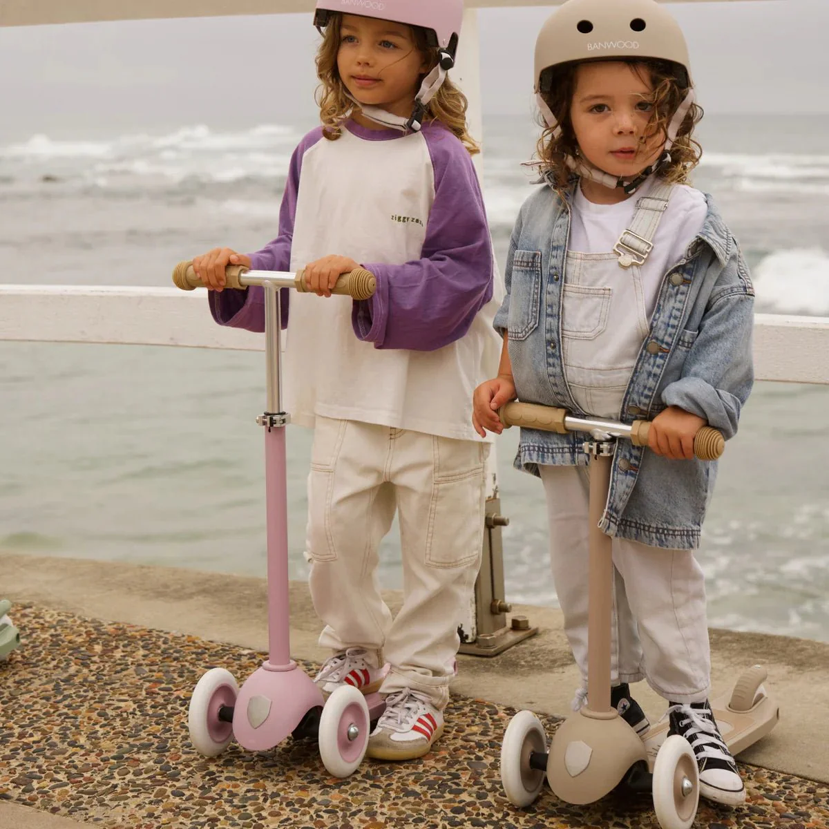 Banwood Kinderhelm Eco Sand - Image 3
