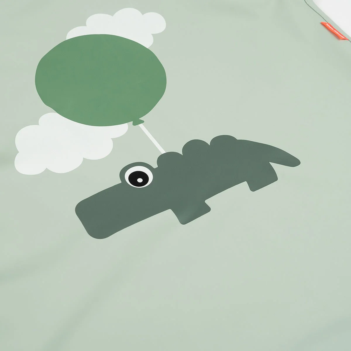 Done by Deer Kinderschort Happy Clouds Green - Image 2