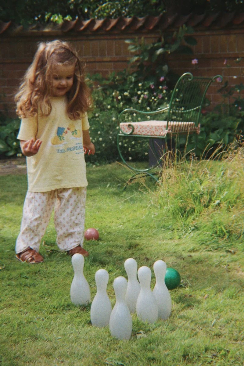 Glitter Bowling Set - Image 4