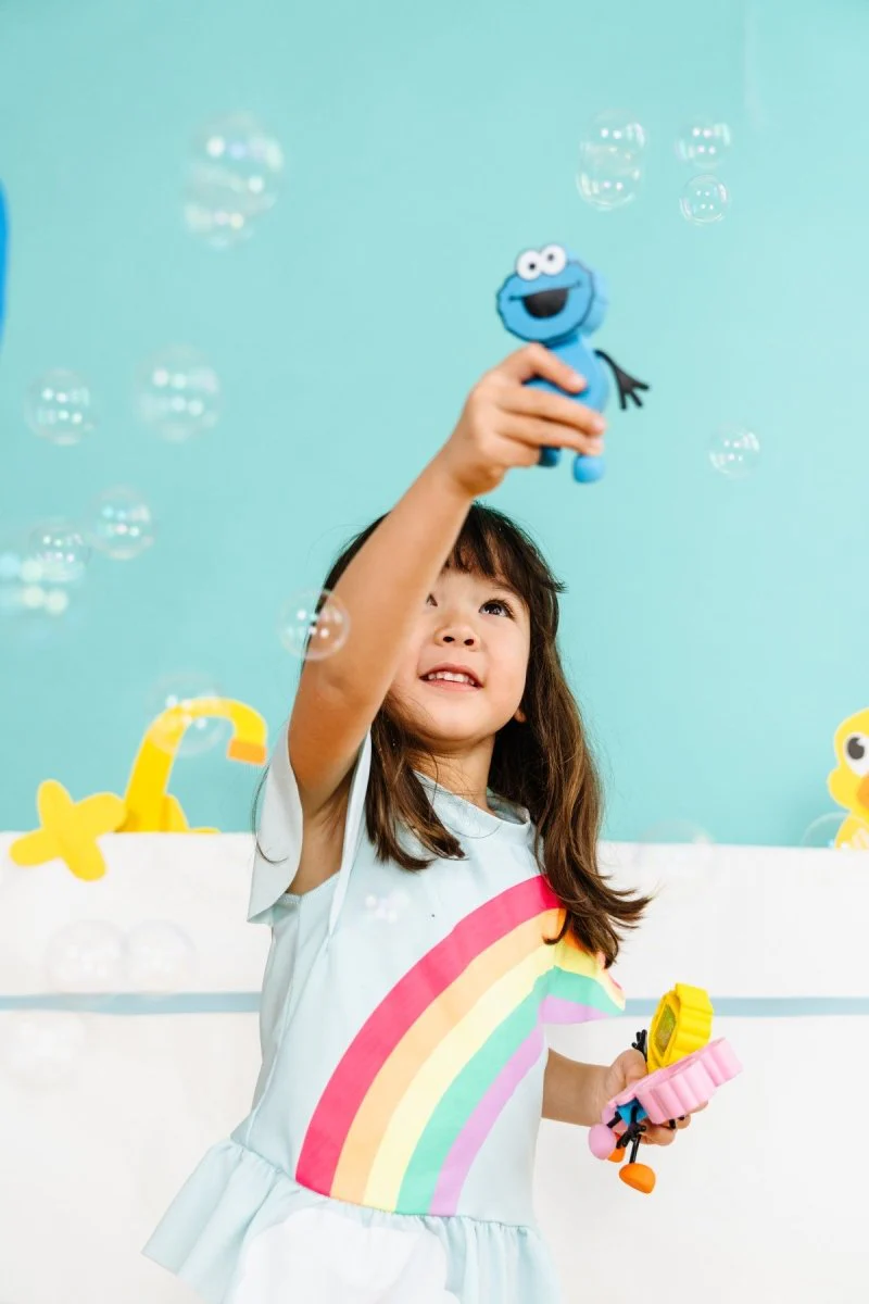 Glo Pals Badspeelgoed Sensorisch Light-Up Poppetje en Cubes Cookie - Image 20