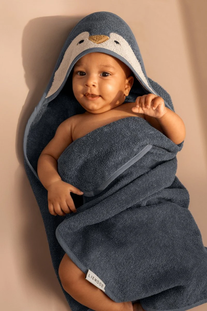Liewood Badcape Baby Albert Penguin Ocean View Mix - Image 2