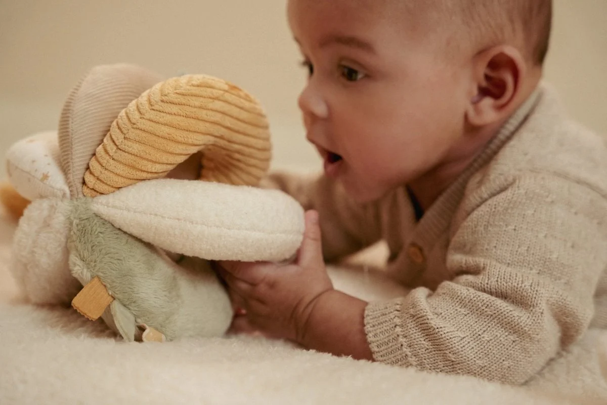 Little Dutch Baby Vestje Overslag Soft Beige Melee - Image 16