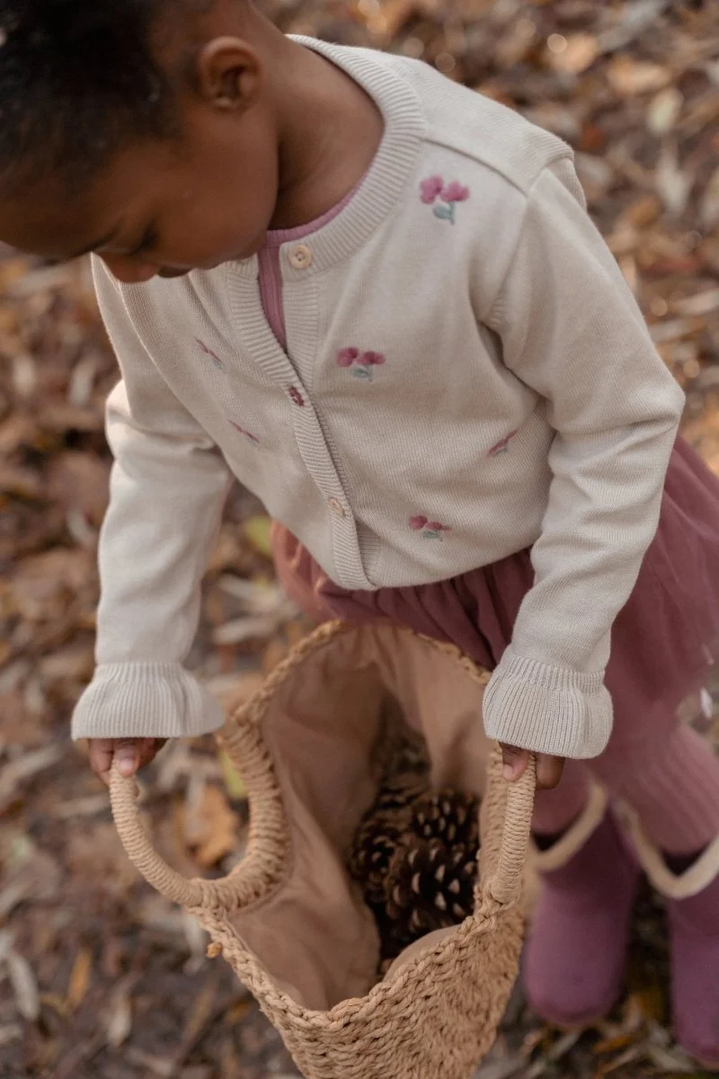 Little Dutch Baby Vestje Ruffles Gebreid Sand - Image 11