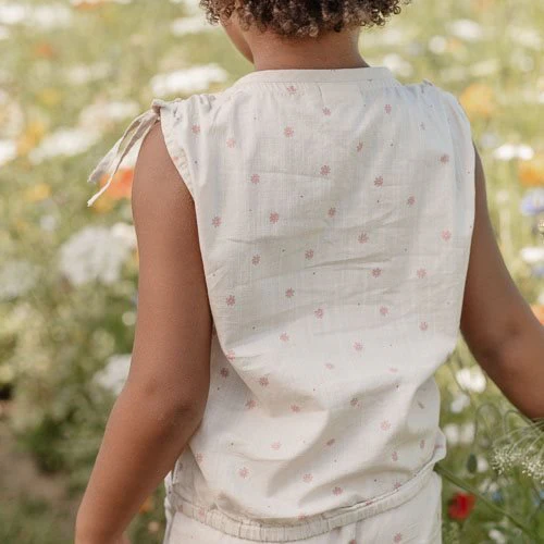 Little Dutch Babyblouse Sand Mouwloos - Image 4