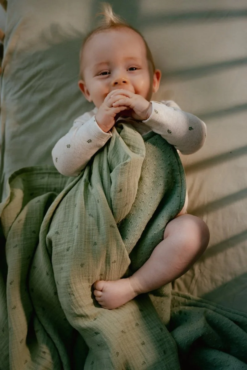 Little Dutch Wiegdeken Pure Sage Gebreid Fleece - Image 3