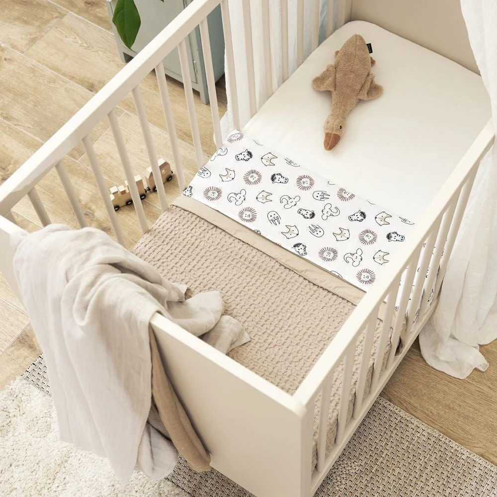 Meyco Baby Waffle Cotton Ledikant Deken Sand 100x150cm - Image 4