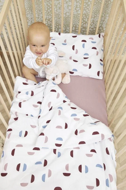 Meyco Dekbedovertrek Met Kussensloop Shapes Lilac 120X150 cm - Image 2
