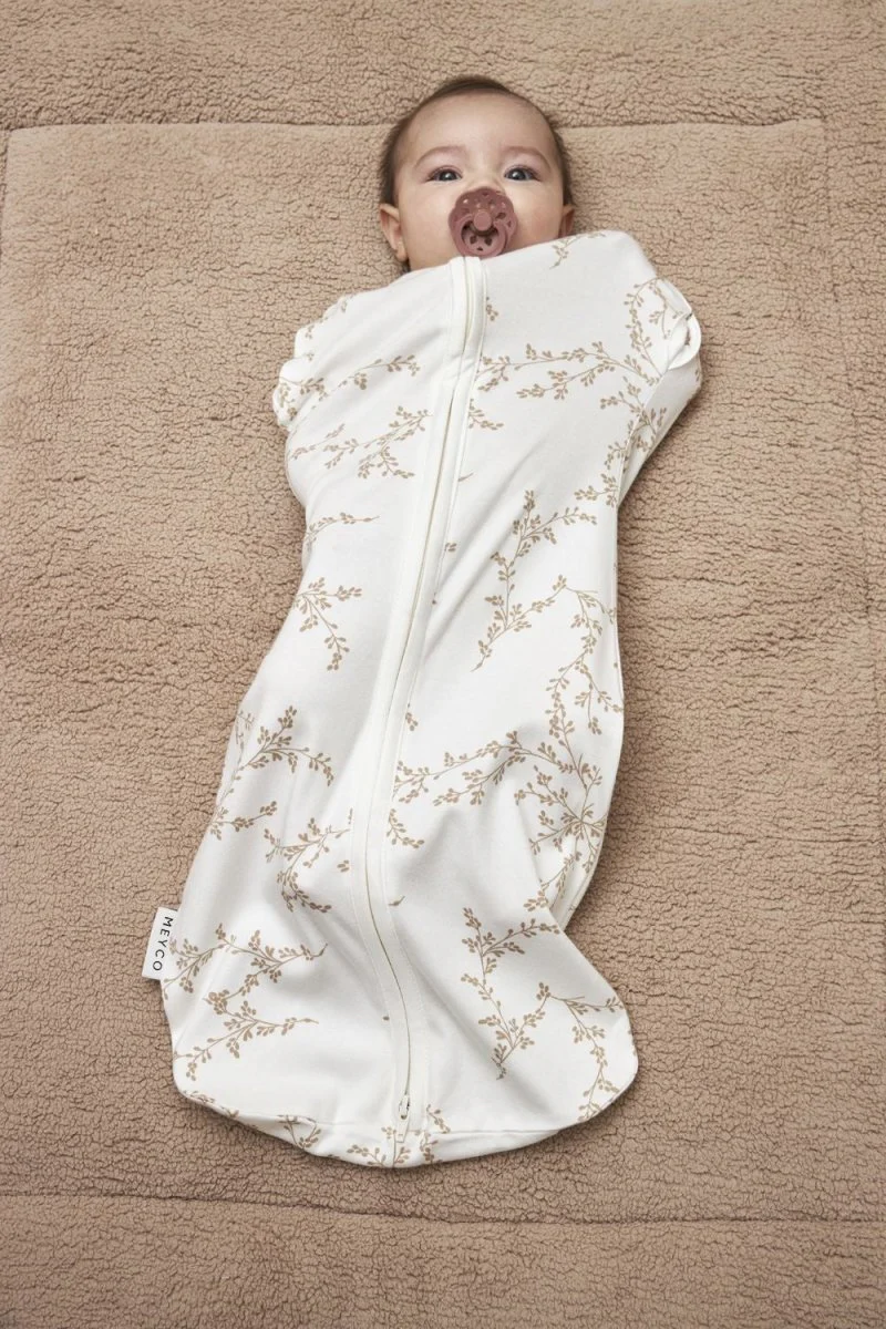 Meyco Slaapzak Baby Branches Zomer Sand 70cm - Image 4
