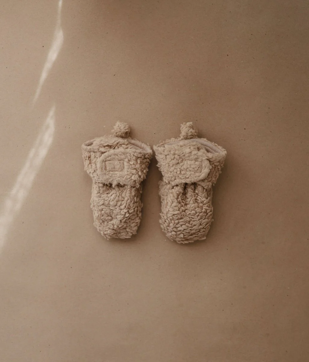 Mushie Baby Schoentjes Oatmeal - Image 4