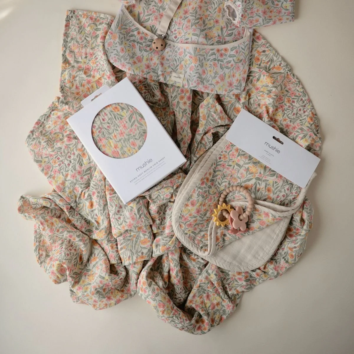Mushie Hydrofiele Doek Pastel Blooms - Image 3