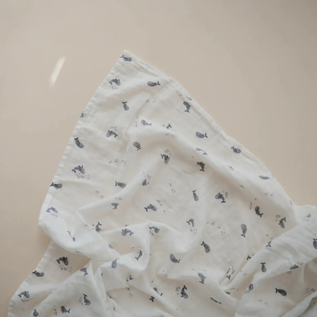 Mushie Hydrofiele Doek Whales 120cm - Image 2