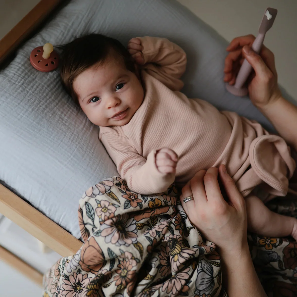 Mushie Slaapzak Baby Blush Newborn - Image 4