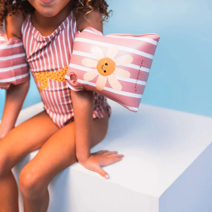 Swim Essentials Zwembandjes – Daisy Flower Red and White - Image 4